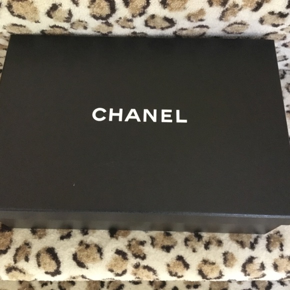 Chanel size 40 black suede - Picture 1 of 5